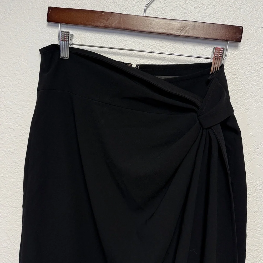 St John Women’s Santana Skirt size 8